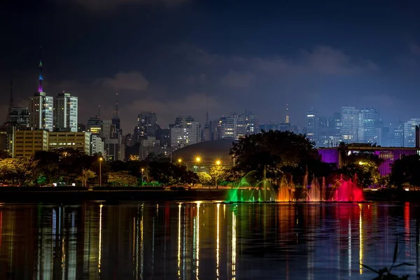 Hermosa Vista Ibirapuera Park Skyline Paulo Por Noche — Foto de Stock