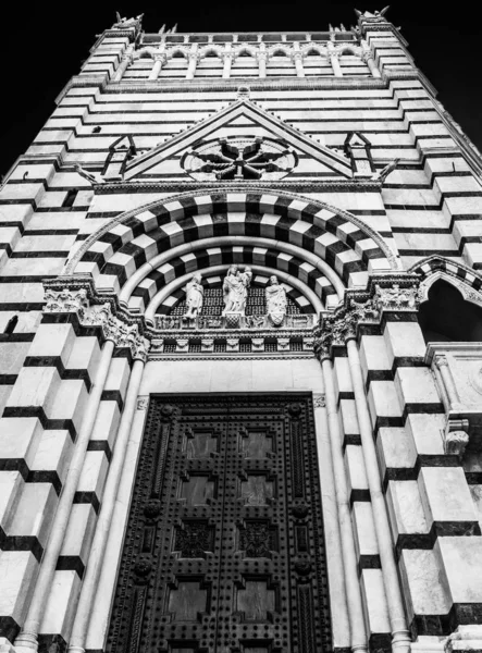 Vertical Low Angle Shot Medieval Italian Baptistery Black White — Stock Photo, Image