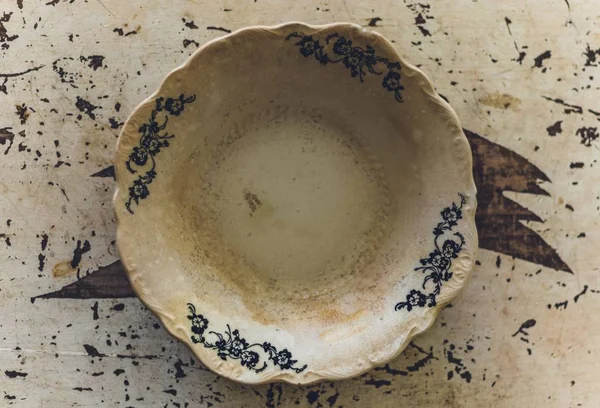 Ceramic Bowl Floral Designs Old Wooden Table Lights — 스톡 사진