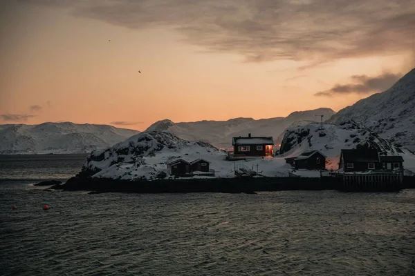 Mesmerizing Scenery Houses Middle Wonderful Snowy Scenery Nordkapp Norway — 스톡 사진