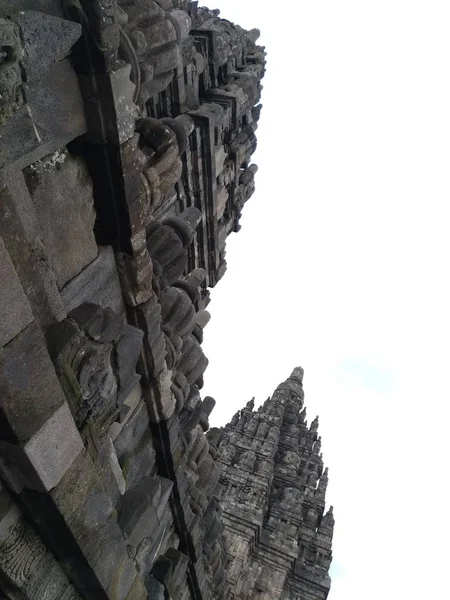 Plano Vertical Ángulo Bajo Fachada Del Templo Borobudur Indonesia — Foto de Stock