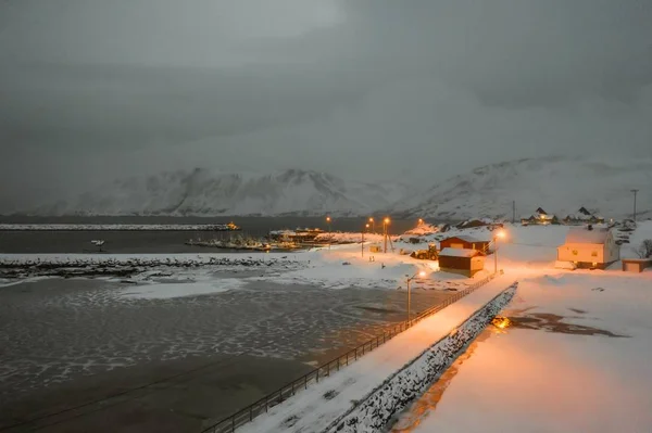 Maravilloso Paisaje Mágico Barrio Lleno Luces Skarsvag Noruega —  Fotos de Stock