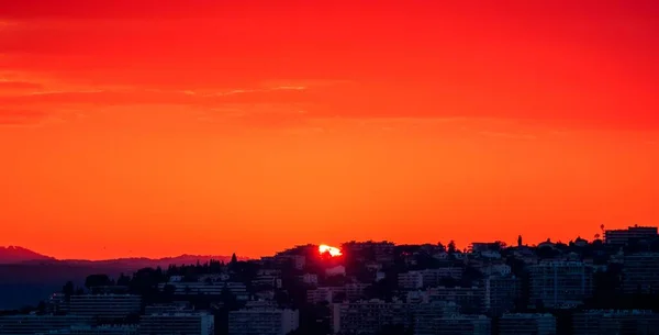 Ένα Όμορφο Τοπίο Του Ηλιοβασιλέματος Στη Γαλλική Ριβιέρα Νίκαια Γαλλία — Φωτογραφία Αρχείου