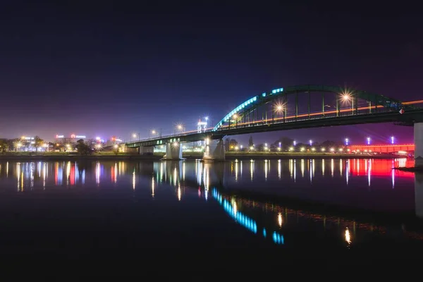 Belgrad Serbien Dezember 2019 Alte Eisenbahnbrücke Und Neuer Belgrader Stadtteil — Stockfoto