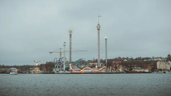 Small amusement park with fun rides at the sea in Stockholm  Sweden — Stock Photo, Image