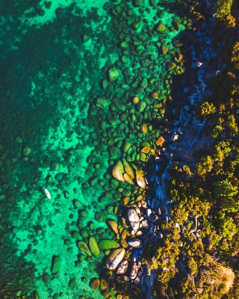 Tahoe Gölü Nün Dikey Bir Görüntüsü — Stok fotoğraf