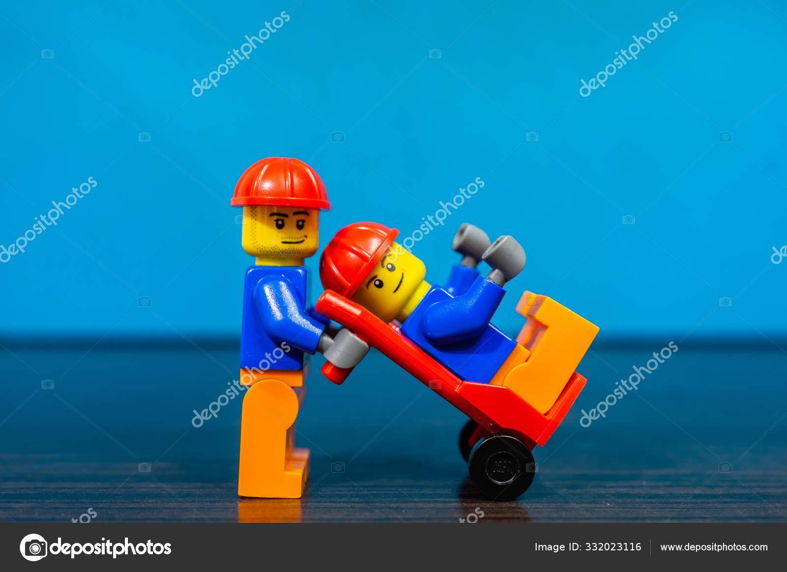 lego construction figures