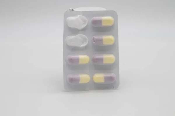 Gloucester Reino Unido 2020 Medicamentos Forma Cápsulas Pastillas Tabletas Sobre — Foto de Stock