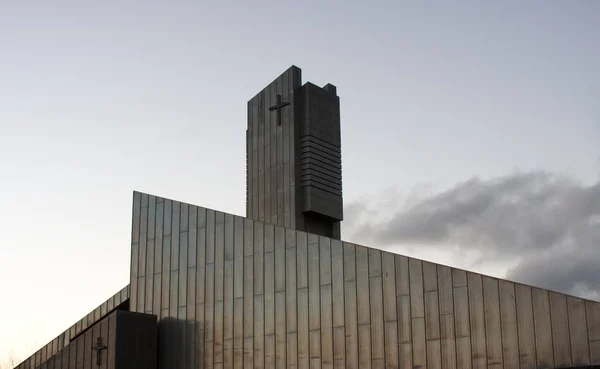 Edificio Hecho Metal Con Una Cruz Parte Superior — Foto de Stock