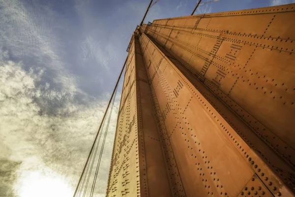 Golden Gate Ponte Dal Basso — Foto Stock