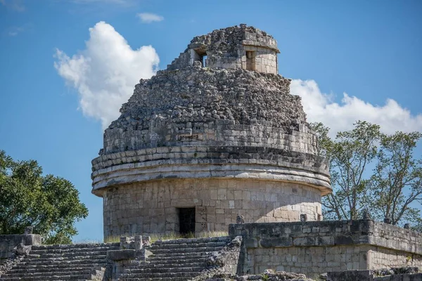 Vecchio Edificio Storico Pietra Messico Sotto Cielo Luminoso — Foto Stock