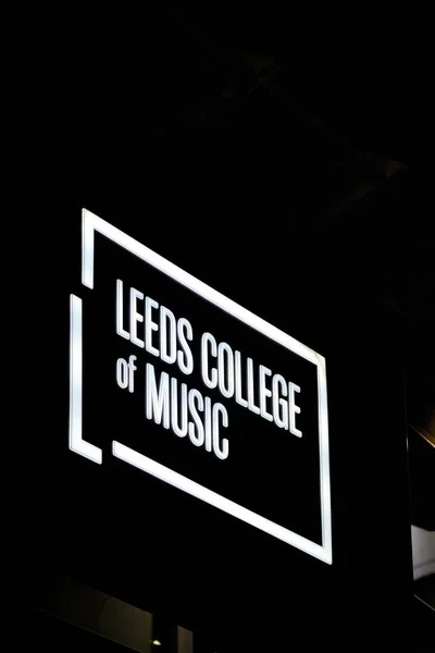 Leeds Reino Unido 2020 Leeds College Music Sign Lite Side — Foto de Stock