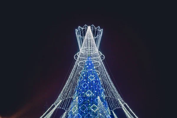 Closeup Shot Top Part Lit Christmas Tree Night — Stock Photo, Image
