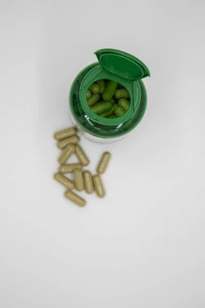 Plaquettes thermoformées de comprimés / pilules. Médicaments sur ordonnance en plaquettes thermoformées — Photo