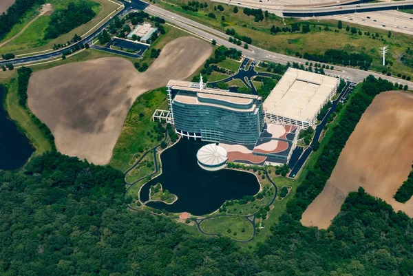 Aerial View Commercial Office Building Pond Chicago — Stock Photo, Image