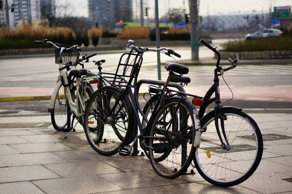 Locked bicycles — Stock Photo, Image