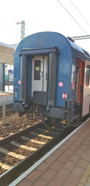 ハンガリーのS é kesfeh é r á rに鉄道駅 — ストック写真