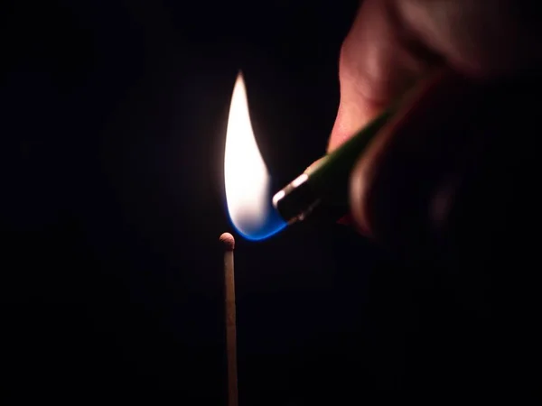 Selective Focus Shot Person Lighting Match Stick Darkness — Stock Photo, Image