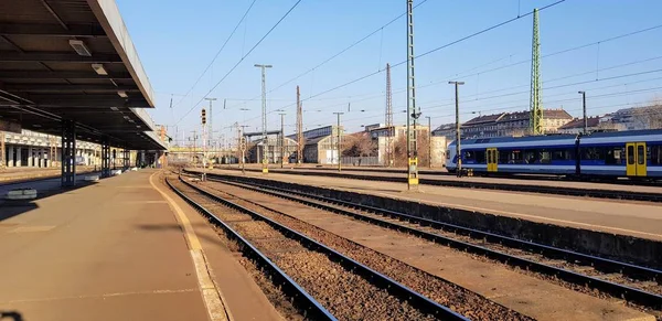 Estação ferroviária em Budapeste, Hungria - Estação ferroviária de Nyugati — Fotografia de Stock
