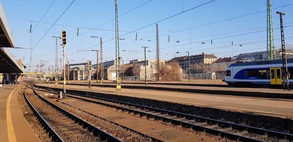 Järnvägsstation i Budapest, Ungern - Nyugati järnvägsstation — Stockfoto