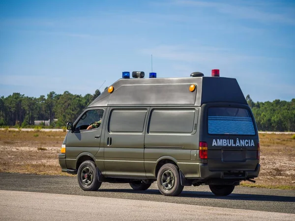 Leiria Portugal Sep 2017 Military Ambulance Standing Base Real Thaw — 图库照片