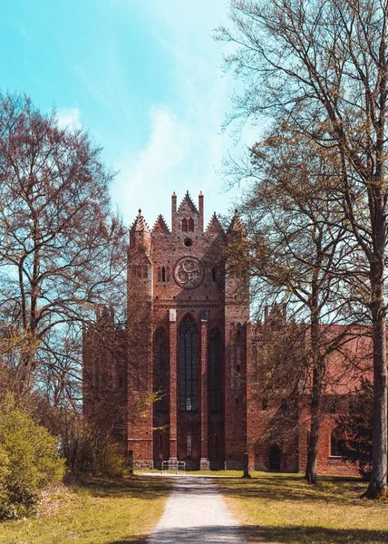 Colpo verticale di abbazia in coro germania durante il giorno — Foto Stock
