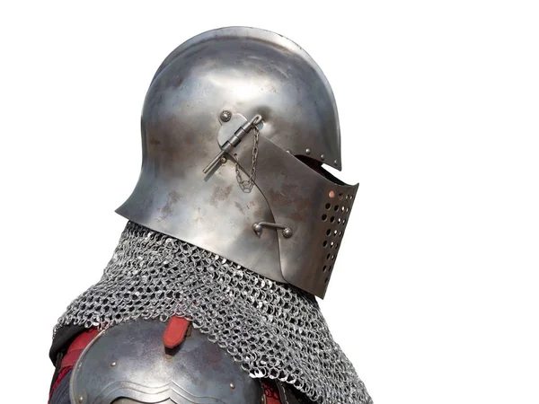 Seitenansicht eines portugiesischen mittelalterlichen Ritters mit Helm isoliert auf weißem Hintergrund — Stockfoto