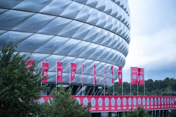 Allianz Arena Fcb fans — Stockfoto
