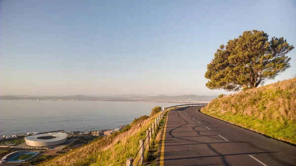 Wide Angle Shot Road Going Tree Blue Sky — Stock fotografie