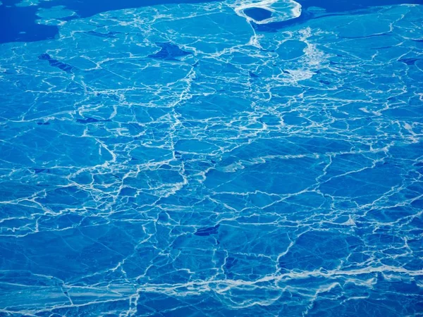 Unheimlicher gefrorener See — Stockfoto