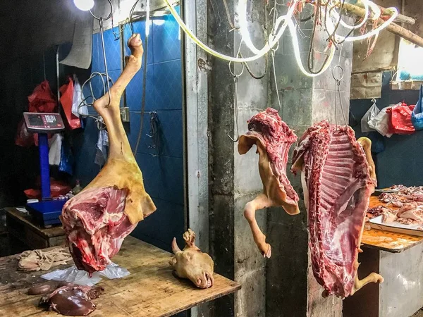 Different Parts Slaughtered Goat Market — Stockfoto