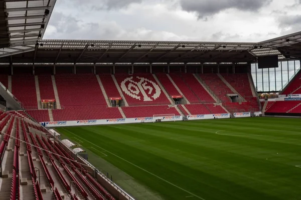 Mainz 05 Stadion innen — Stockfoto