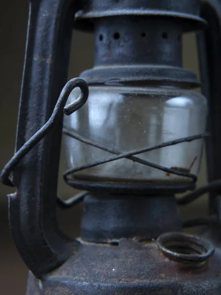 Vertical Shot Old Metal Vintage Lamp — 스톡 사진