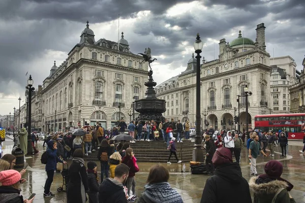 Londres Reino Unido Abr 2019 Cenário Pessoas Caminhando Famosa Histórica — Fotografia de Stock