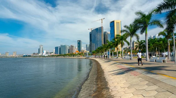 Luanda Angola Dec 2019 People Walking Sunny Day Bay Luanda — Stok fotoğraf