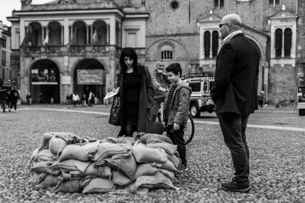 Lodi Italy Oct 2019 People Visiting Historic Center Lodi Sustainable — Stok fotoğraf