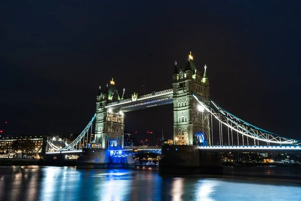 Grande Ângulo Tiro London Bridge Reino Unido Noite — Fotografia de Stock
