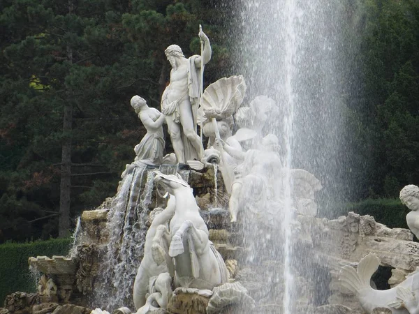 Vienne Autriche Oct 2015 Vue Face Une Fontaine Couverte Statues — Photo