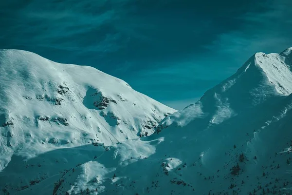 Вид Гірські Вершини Вкриті Снігом — стокове фото