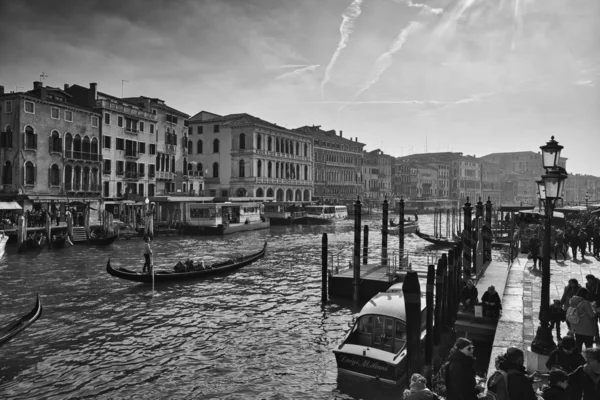 Venecia Italia Febrero 2019 Una Foto Escala Grises Del Gran — Foto de Stock