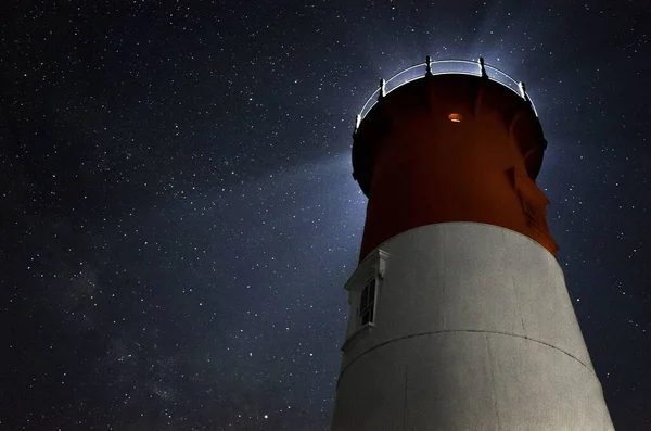 Low Angle Shot Illuminated Lighthouse Sky Full Stars — Stock Photo, Image