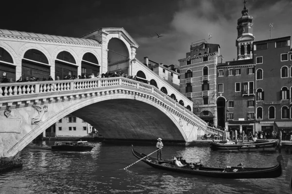 Venise Italie Février 2019 Vue Échelle Grise Célèbre Pont Rialto — Photo