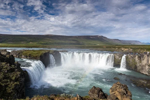 Fotografia de alto ângulo da Lagoa Godafoss Fossholl na Islândia — Fotografia de Stock