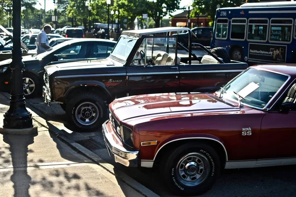 Dowers Grove Сша Jun 2019 Чудовий Знімок Різних Машин Припаркованих — стокове фото