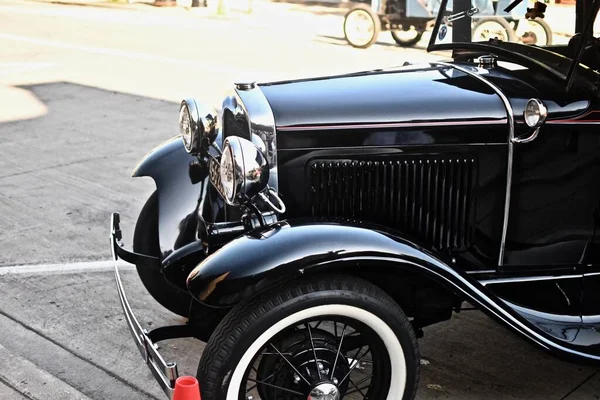 Downers Grove Estados Unidos Junho 2019 Carro Preto Vintage Estacionado — Fotografia de Stock