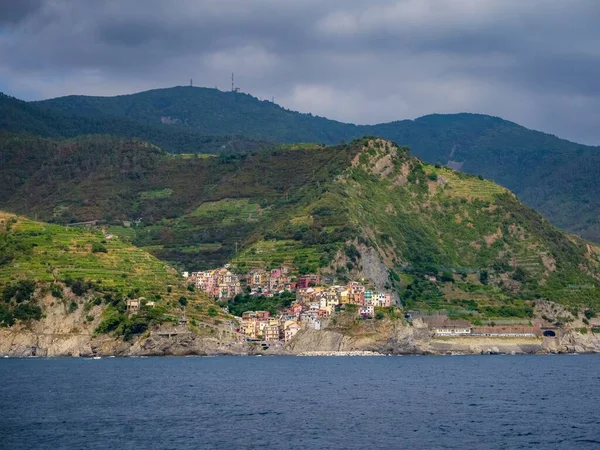 Vacker utsikt över manarola byn i cinque terre italy — Stockfoto