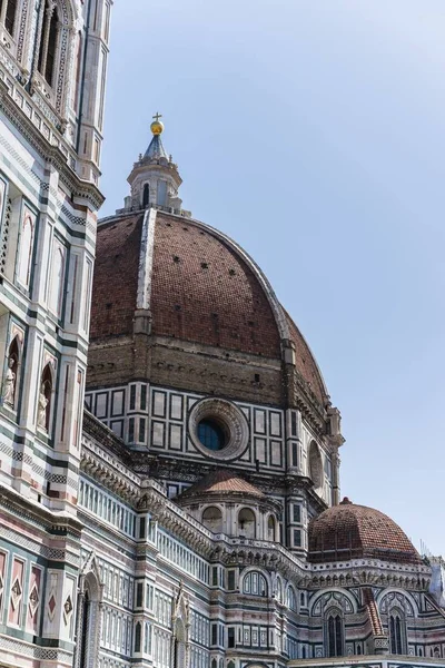 Een Verticale Opname Van Dom Van Florence Florence Italië Overdag — Stockfoto