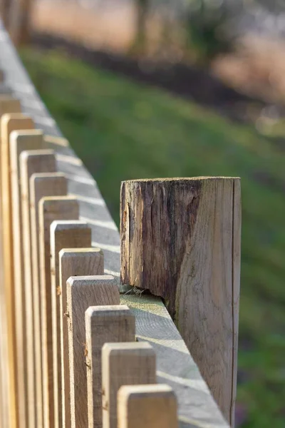 High angle closeup shot of the top of a balk fence — Stock Photo, Image