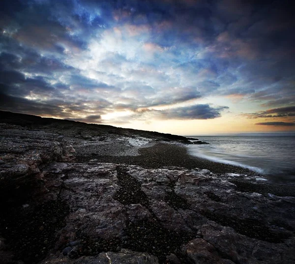 Ein Atemberaubender Blick Auf Den Sonnenaufgang Ufer Südwales — Stockfoto