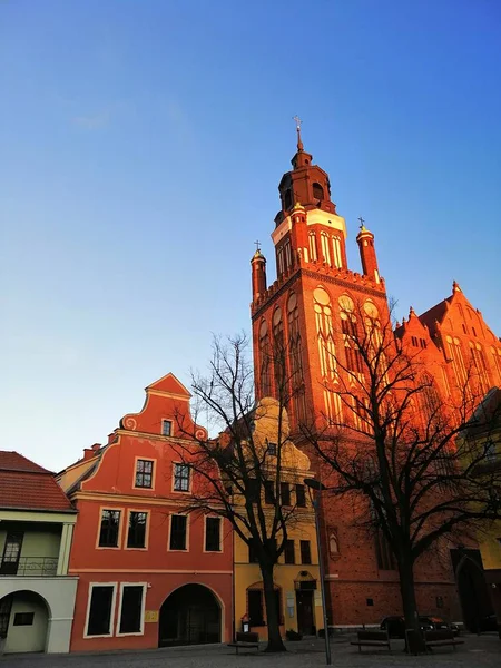 Verticale opname van de St. Mary 's Church in Stargard, Polen — Stockfoto